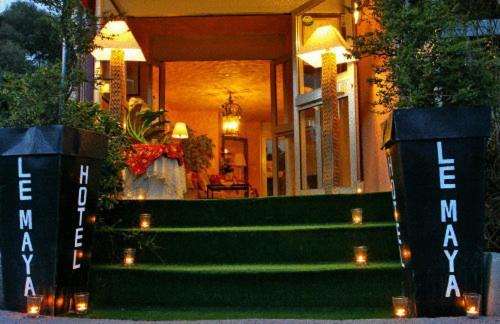 Hotel Maya Cavalaire-sur-Mer Exterior foto