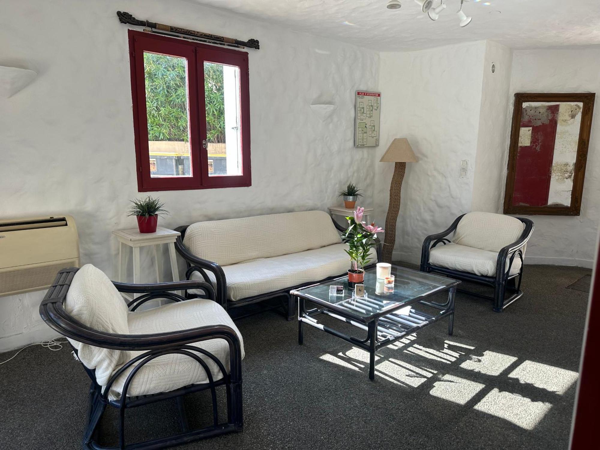 Hotel Maya Cavalaire-sur-Mer Exterior foto