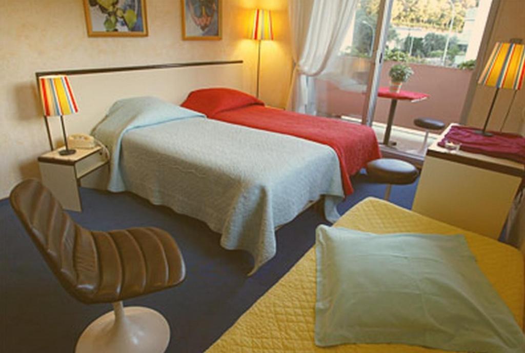 Hotel Maya Cavalaire-sur-Mer Habitación foto