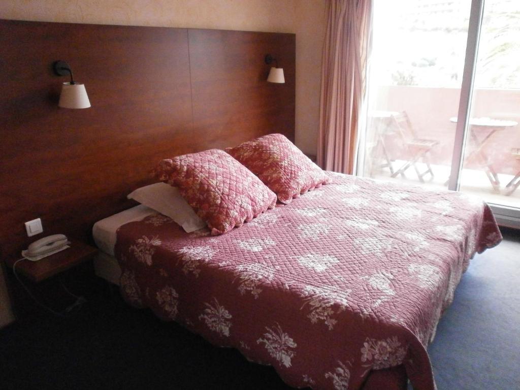 Hotel Maya Cavalaire-sur-Mer Habitación foto