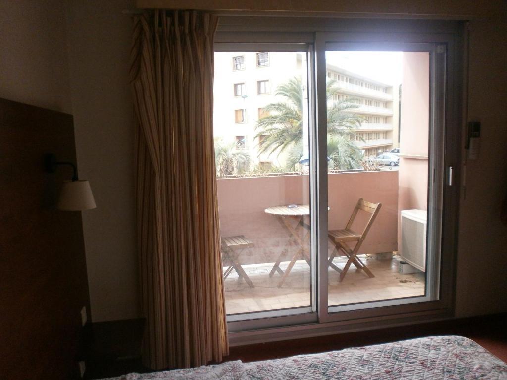 Hotel Maya Cavalaire-sur-Mer Habitación foto