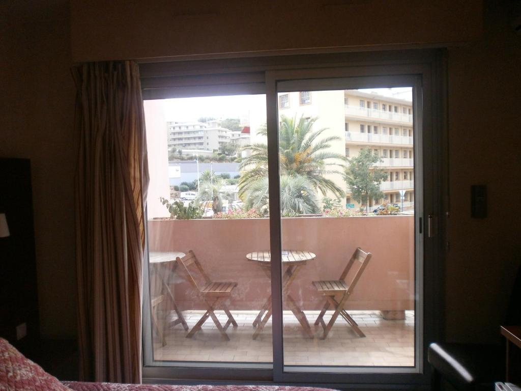 Hotel Maya Cavalaire-sur-Mer Habitación foto