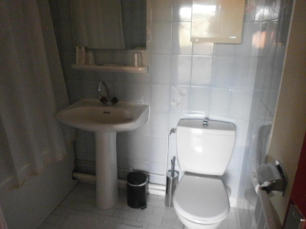 Hotel Maya Cavalaire-sur-Mer Habitación foto