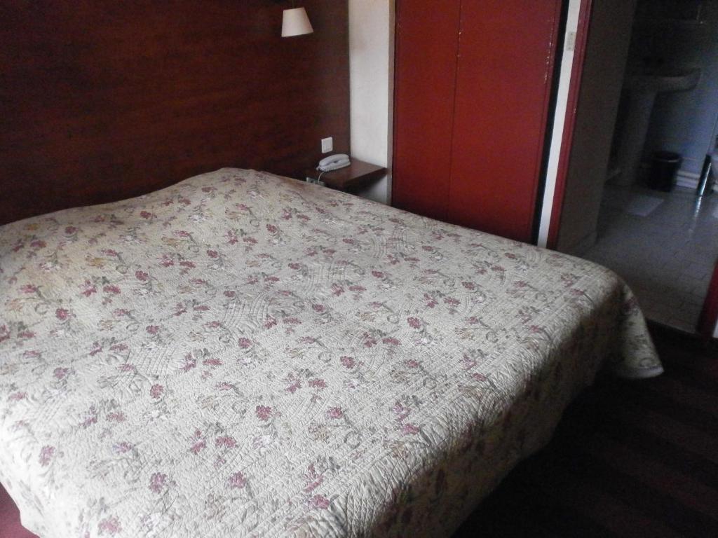 Hotel Maya Cavalaire-sur-Mer Habitación foto